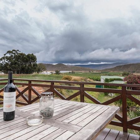 Tanagra Wine & Guestfarm Lägenhet McGregor Exteriör bild